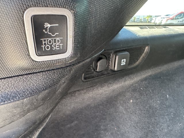 Used 2022 Jeep Grand Cherokee Summit AWD/4WD image 13