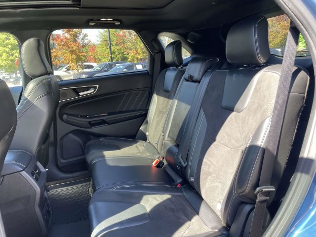 Certified 2020 Ford Edge ST w/ Equipment Group 401A AWD/4WD image 16