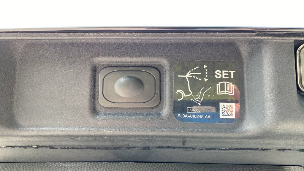 Certified 2024 Ford Mustang Mach-E Premium AWD/4WD image 31
