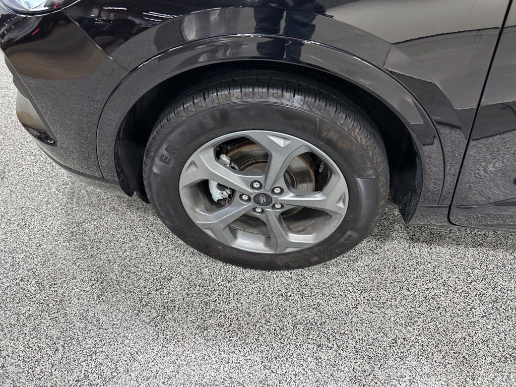 Certified 2024 Ford Escape ST-Line AWD/4WD image 30