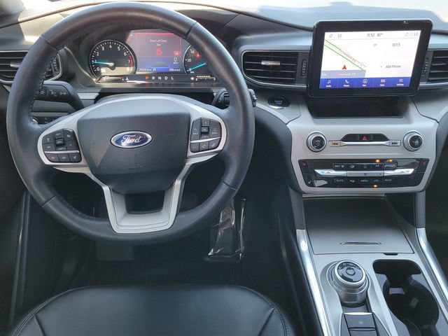 Certified 2023 Ford Explorer XLT w/ Equipment Group 202A AWD/4WD image 10