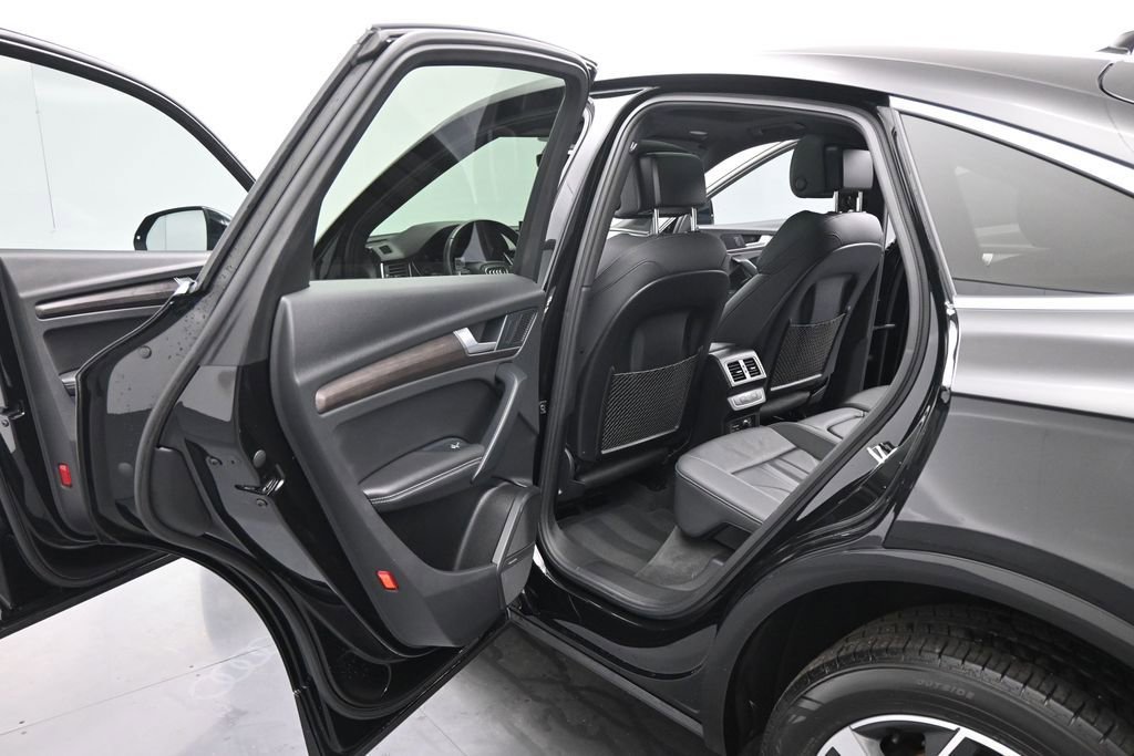 Used 2021 Audi Q5 2.0T Premium Plus w/ Premium Plus Package AWD/4WD image 20