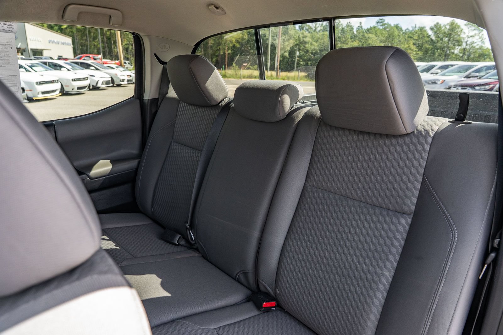 Used 2023 Toyota Tacoma SR5 RWD image 18