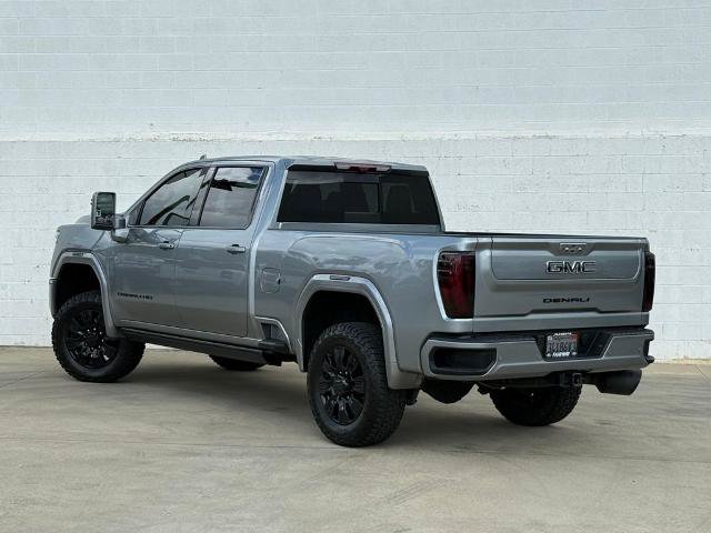 Used 2024 GMC Sierra 2500 Denali Ultimate AWD/4WD image 3