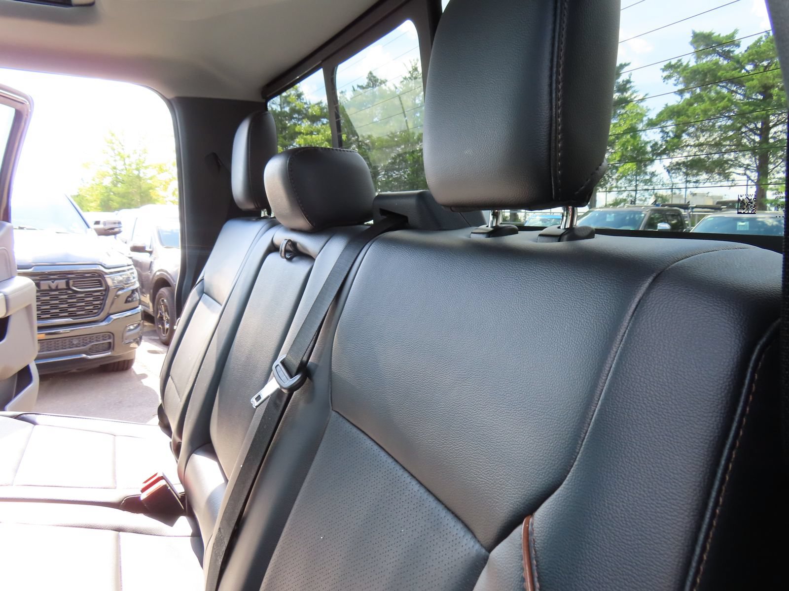 Certified 2025 Ford F350 Lariat w/ Lariat Ultimate Package AWD/4WD image 33