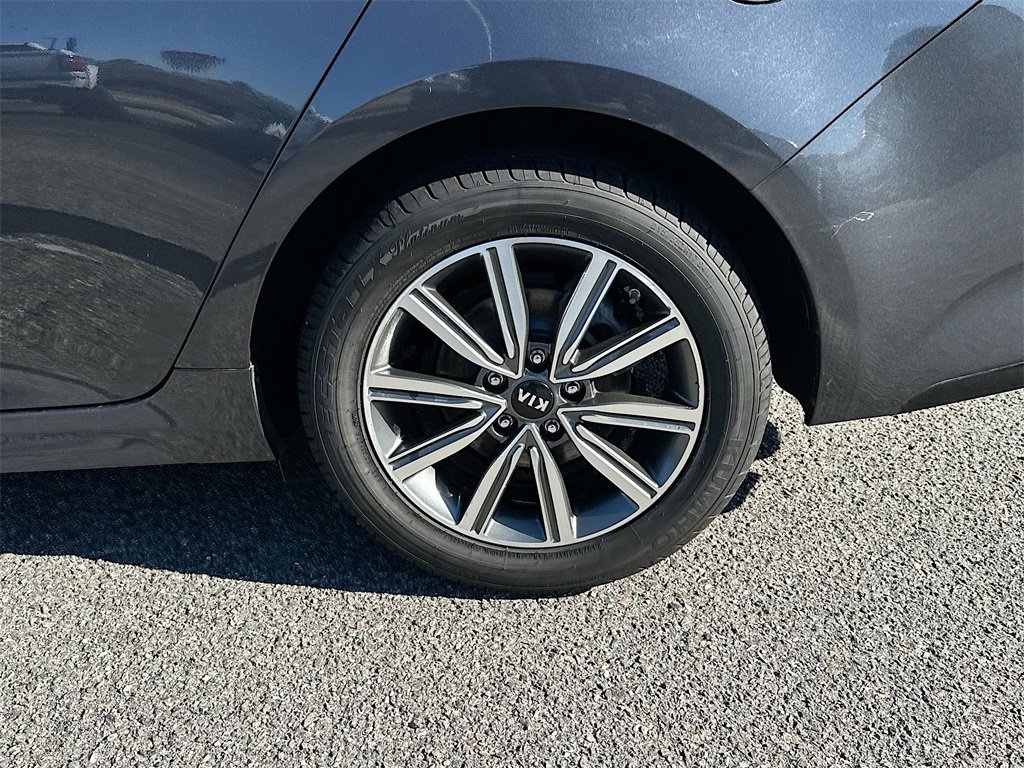 Used 2019 Kia Optima EX image 24