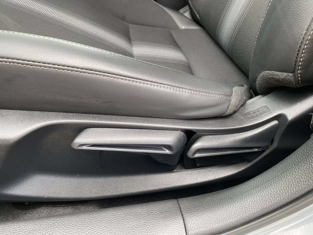 Used 2025 Honda Civic Sport image 15