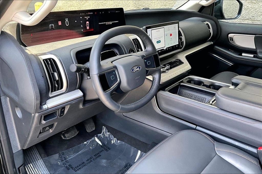 Certified 2025 Ford Expedition Active RWD image 13