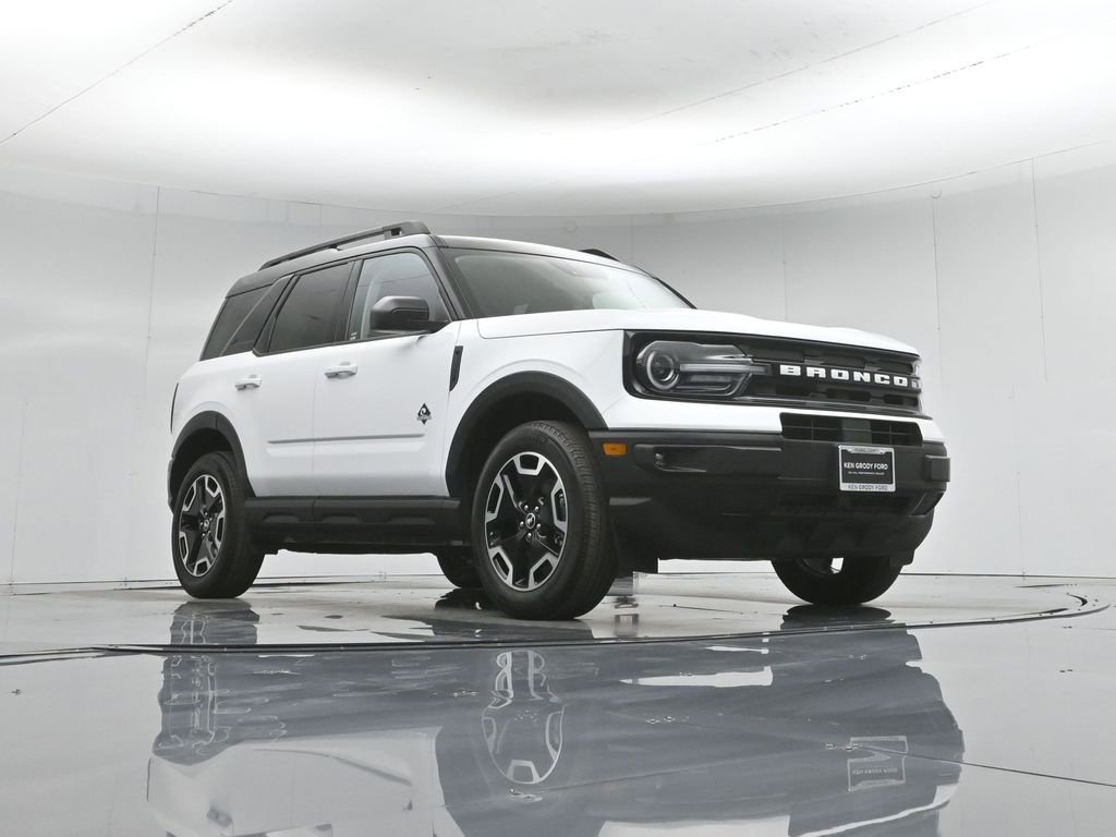 Certified 2024 Ford Bronco Sport Outer Banks w/ Tech Package AWD/4WD image 50