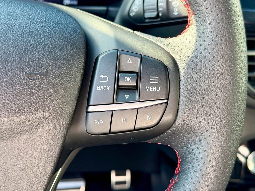 Certified 2024 Ford Escape ST-Line w/ Tech Pack #1 image 27