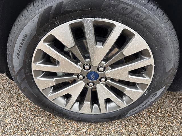 Certified 2020 Ford Escape Titanium w/ Titanium Premium Package 2.0 image 9