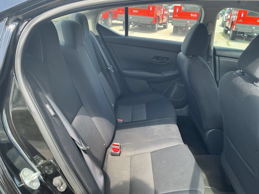 Used 2024 Nissan Sentra SV FWD image 20