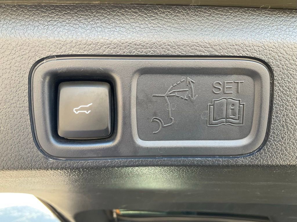 Certified 2024 Ford Expedition Timberline image 32