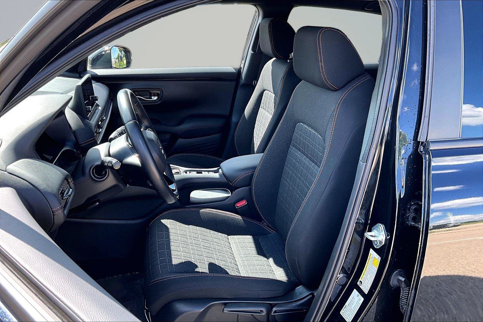 Used 2024 Honda HR-V Sport image 25