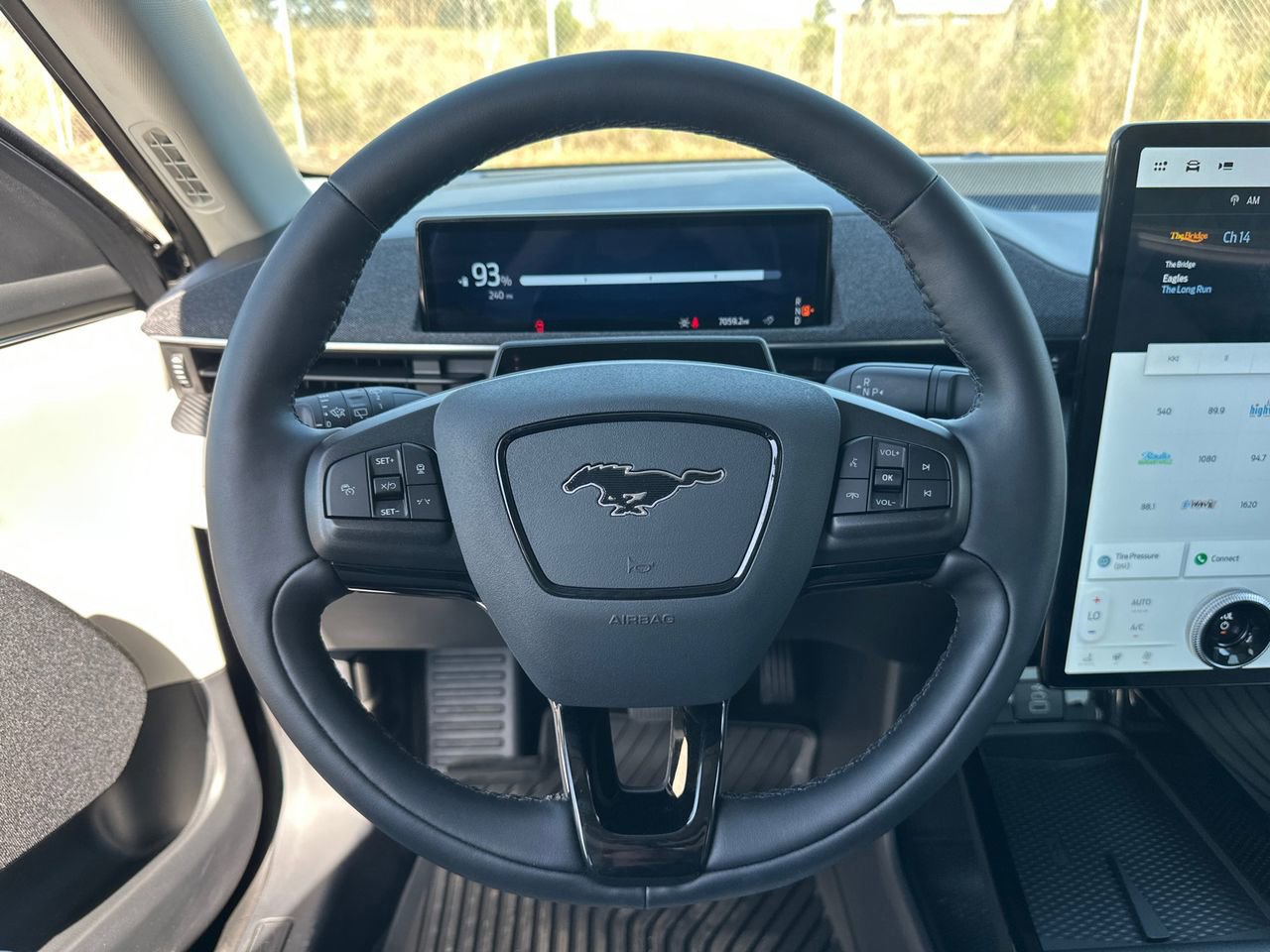 Certified 2025 Ford Mustang Mach-E Premium image 27