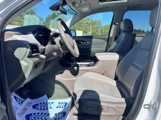 Used 2020 Chevrolet Traverse Premier FWD image 12
