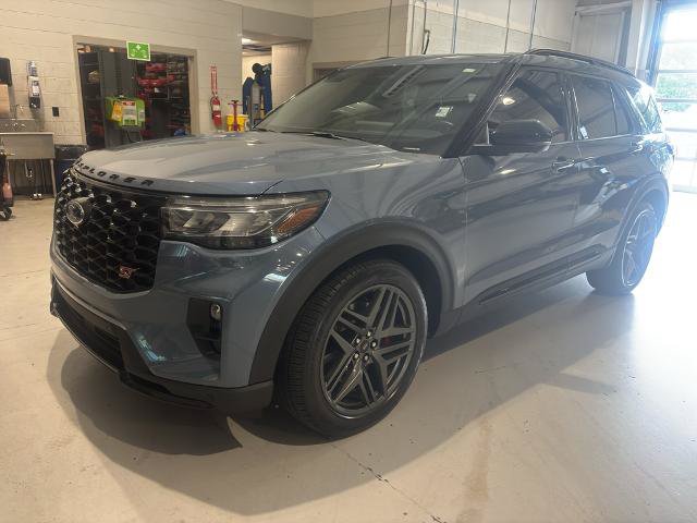 Certified 2025 Ford Explorer ST w/ Sun And Sound Package AWD/4WD image 1