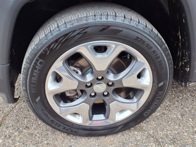Used 2021 Jeep Compass Limited AWD/4WD image 25