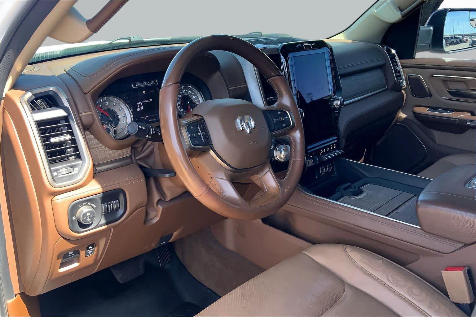 Used 2020 RAM 1500 Limited AWD/4WD image 18
