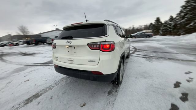 Used 2018 Jeep Compass Latitude w/ Popular Equipment Group image 9