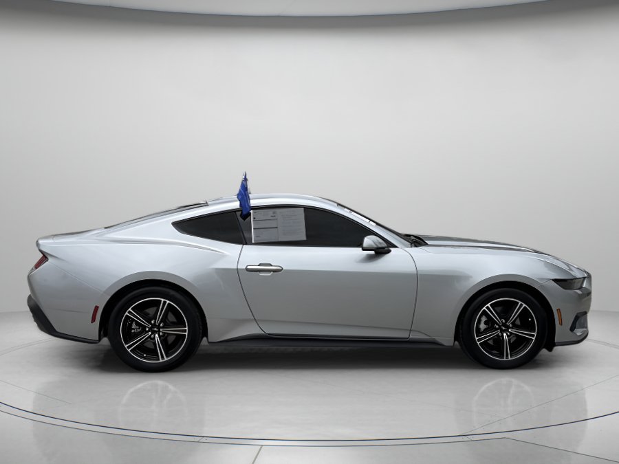 Certified 2025 Ford Mustang Coupe RWD image 2