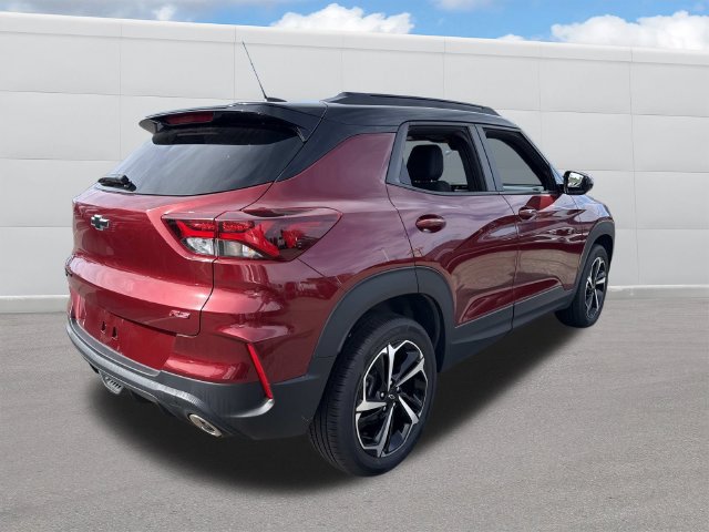 Used 2023 Chevrolet TrailBlazer RS AWD/4WD image 9