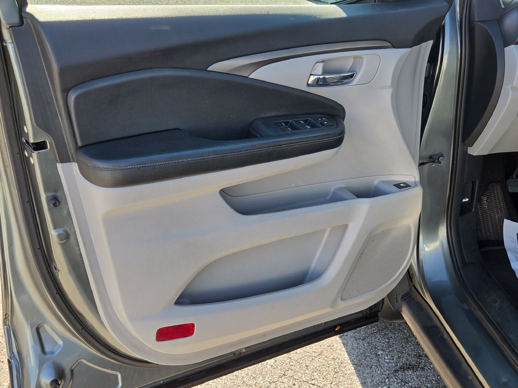 Used 2017 Honda Ridgeline RTL-T image 13