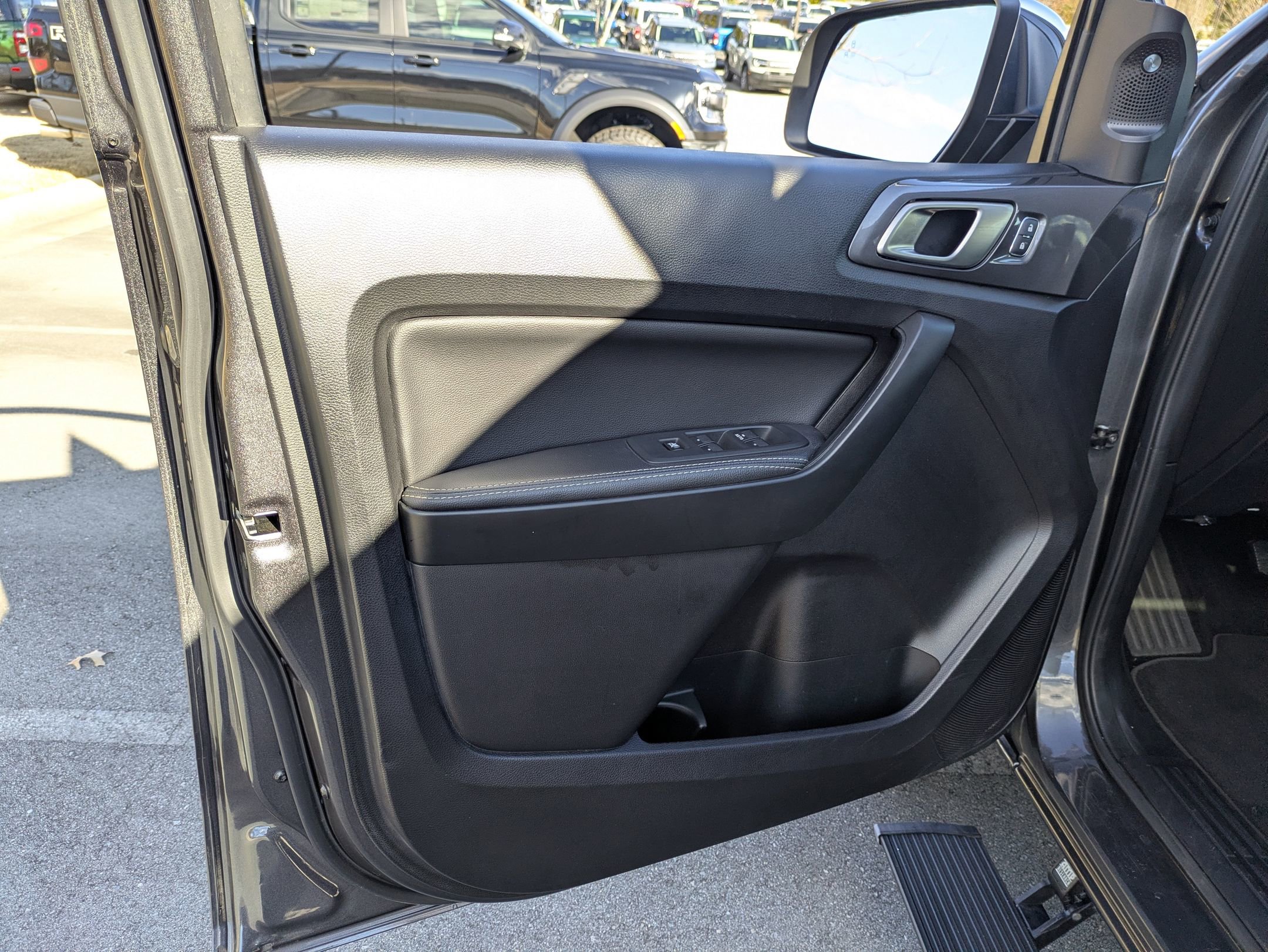 Certified 2020 Ford Ranger Lariat w/ Equipment Group 501A Mid image 16