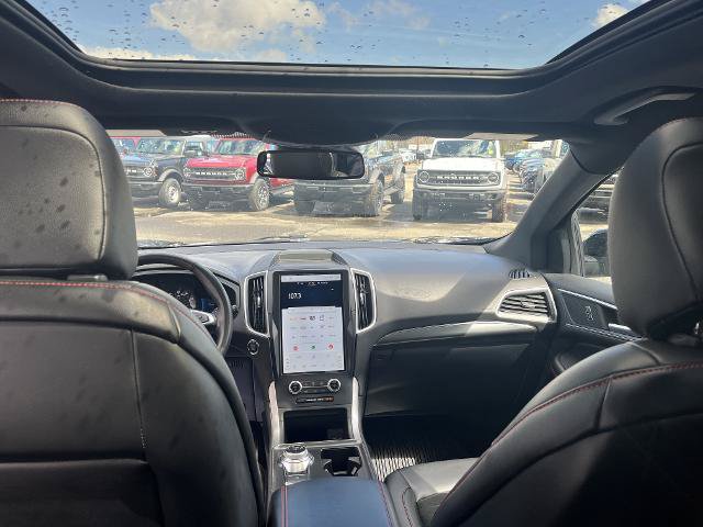 Certified 2023 Ford Edge ST-Line AWD/4WD image 9