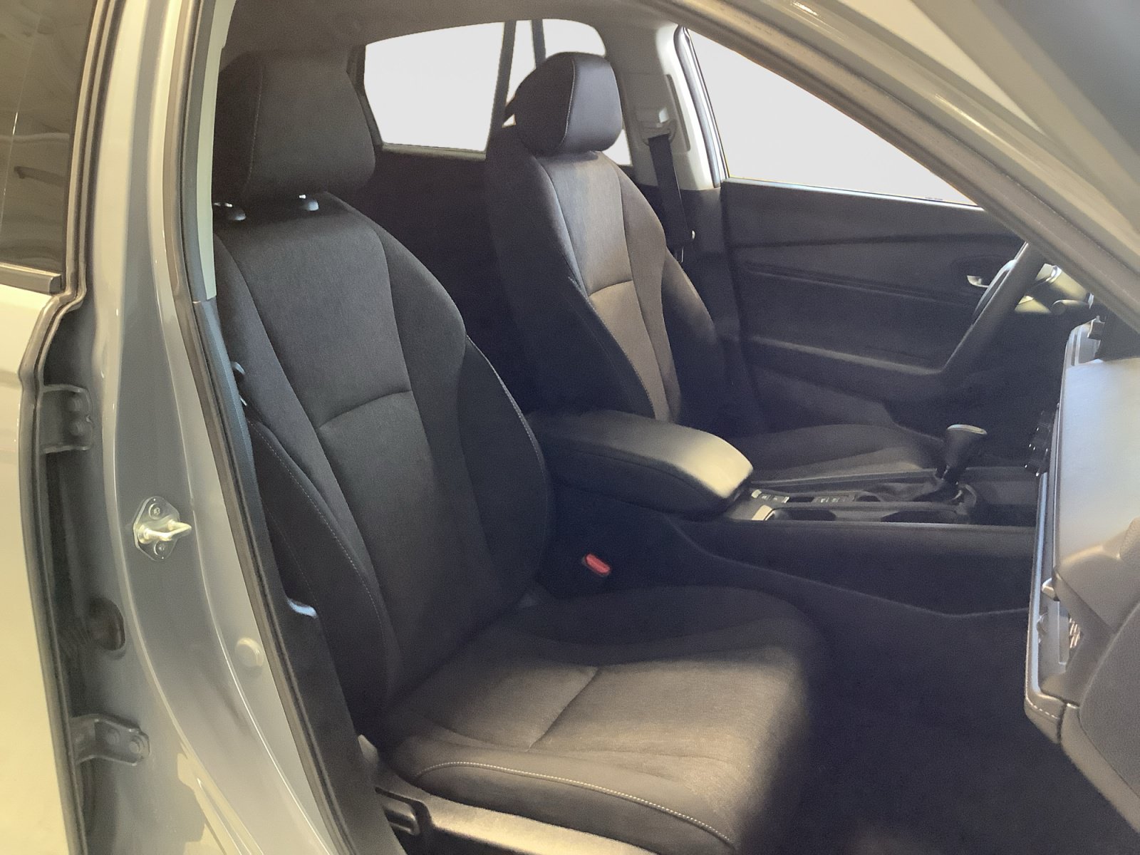 Used 2025 Honda Accord SE image 22