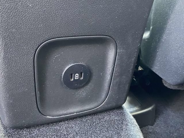 Certified 2025 Ford Escape SE FWD image 13