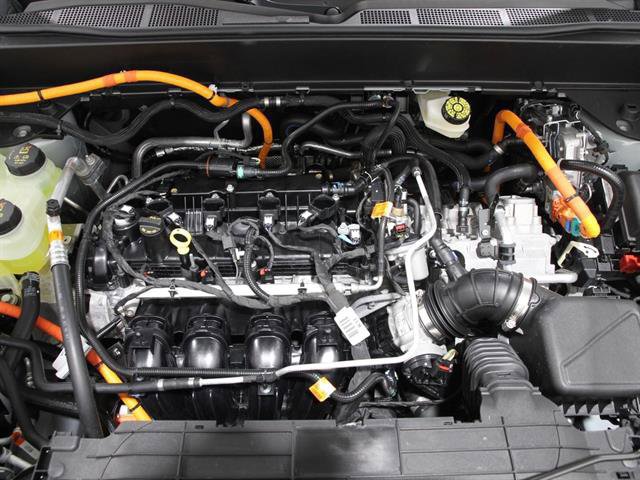 Certified 2023 Ford Maverick XLT w/ XLT Luxury Package image 20