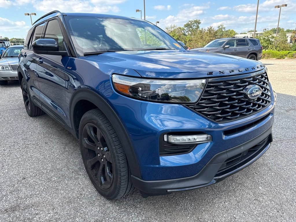 Certified 2023 Ford Explorer ST-Line w/ Class IV Trailer Tow Package AWD/4WD image 13