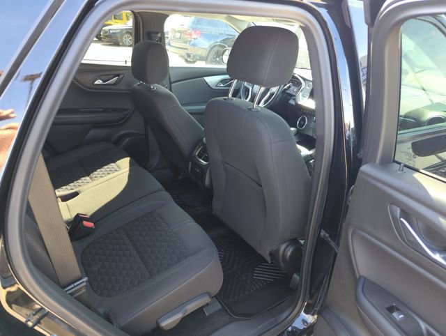 Used 2020 Chevrolet Blazer LT FWD image 17