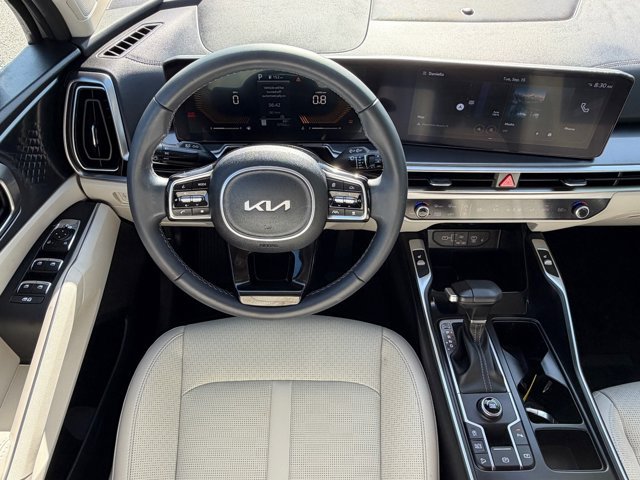 Used 2024 Kia Sorento S w/ Panoramic Sunroof Package FWD image 22