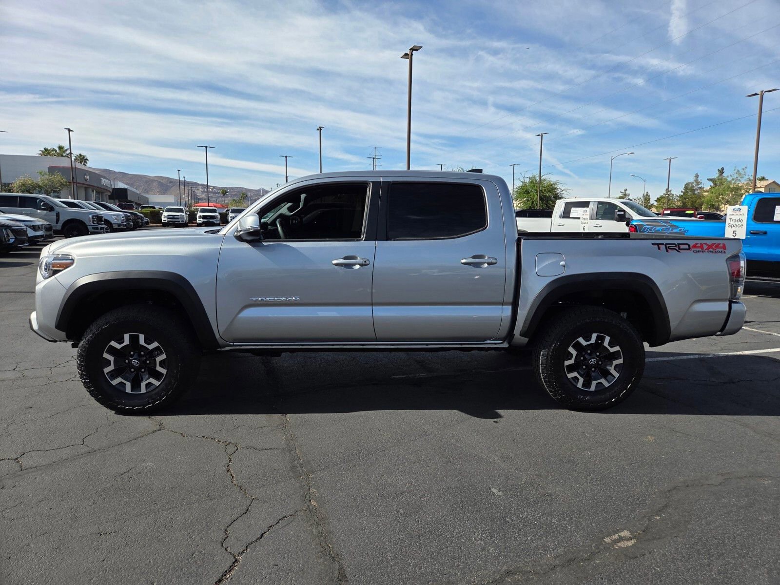 Used 2023 Toyota Tacoma TRD Off-Road w/ Technology Package AWD/4WD video 2