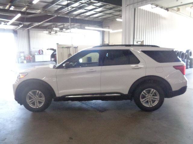 Certified 2020 Ford Explorer XLT w/ Comfort Package image 5