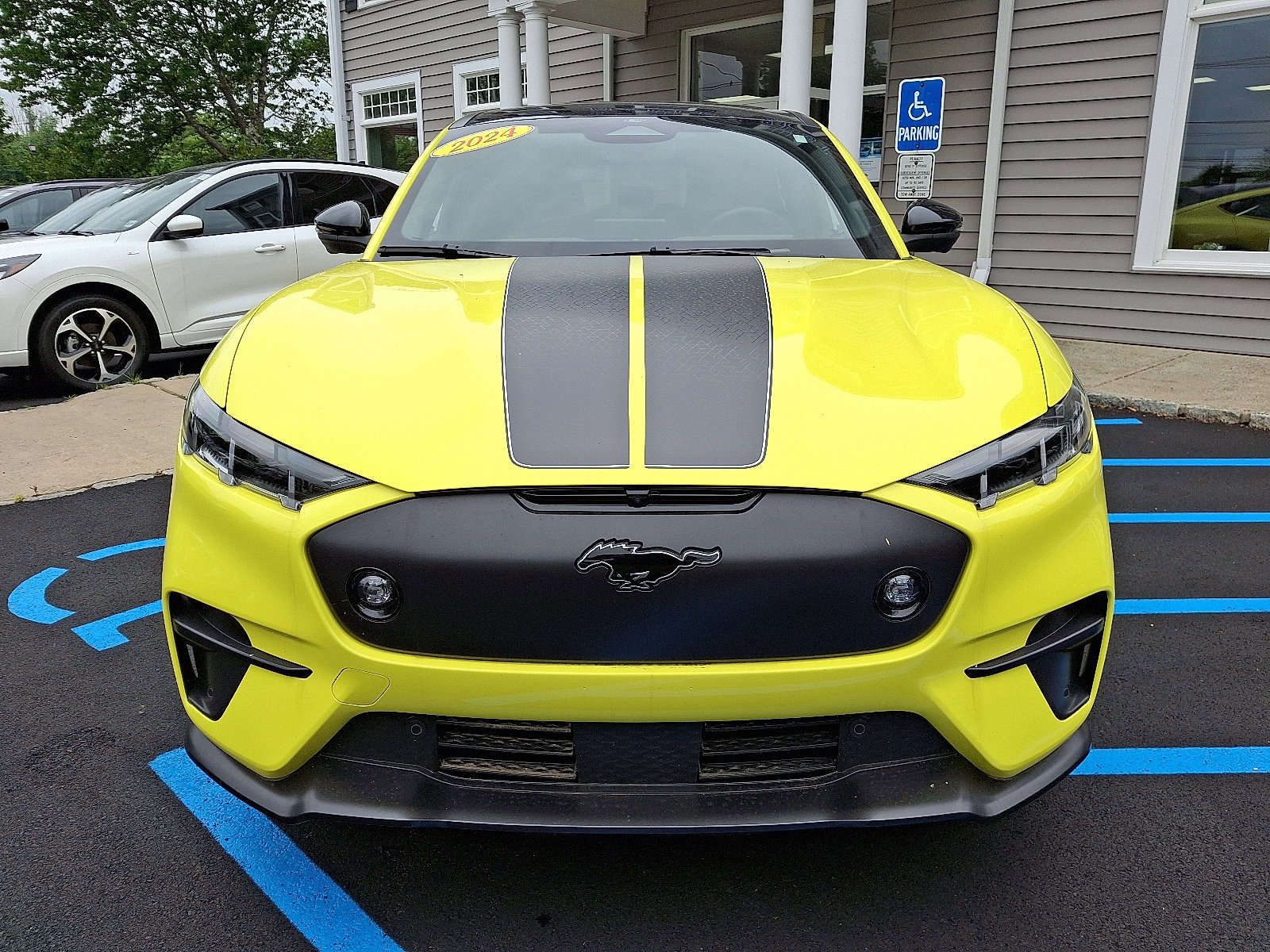 Certified 2024 Ford Mustang Mach-E GT image 8
