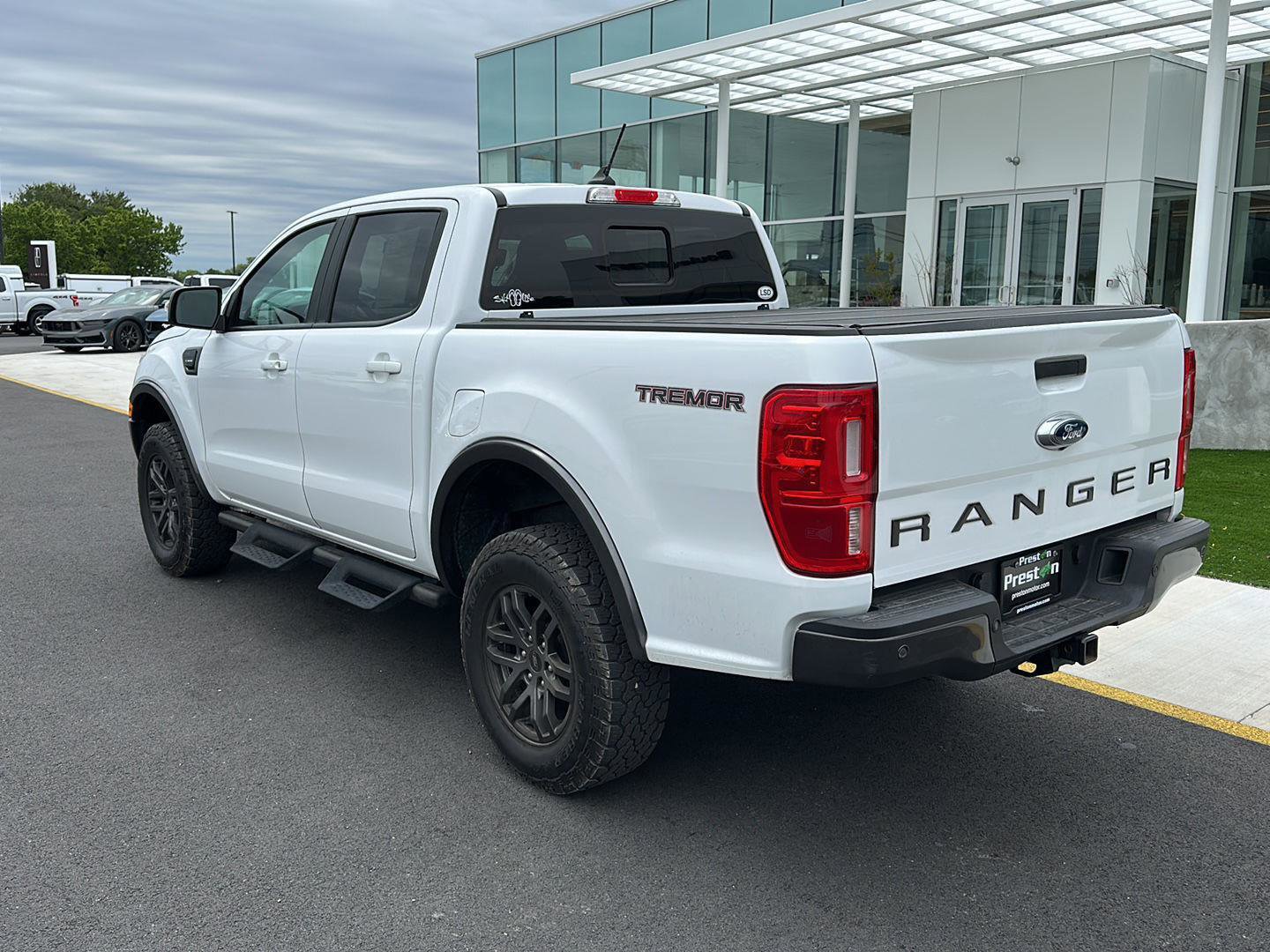 Certified 2022 Ford Ranger Lariat w/ Tremor Off-Road Package AWD/4WD image 7