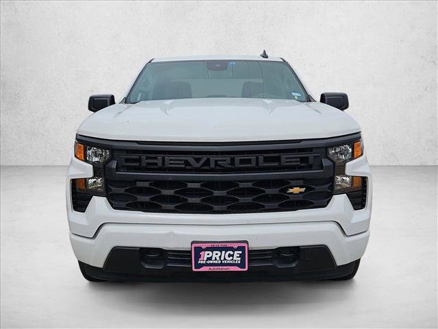 Used 2023 Chevrolet Silverado 1500 Custom image 2