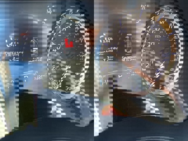 Used 2023 Toyota Highlander XLE image 14