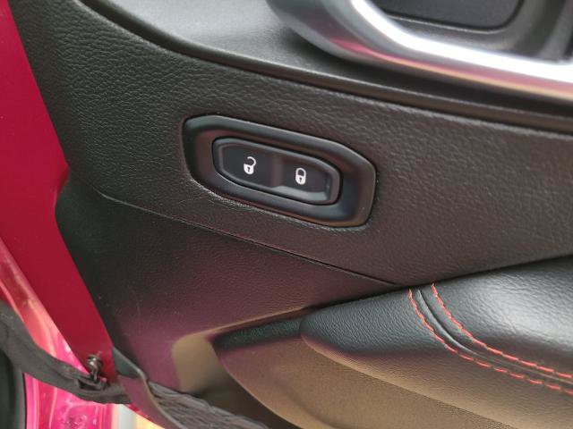 Used 2021 Jeep Wrangler Unlimited Rubicon AWD/4WD image 9