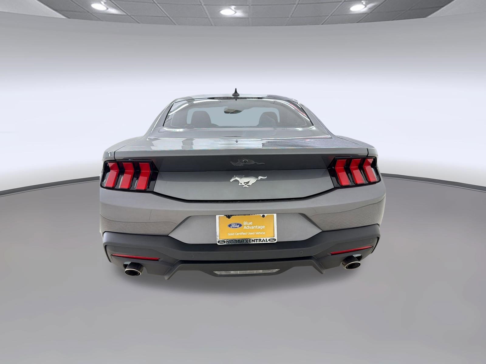 Certified 2024 Ford Mustang Coupe RWD image 10