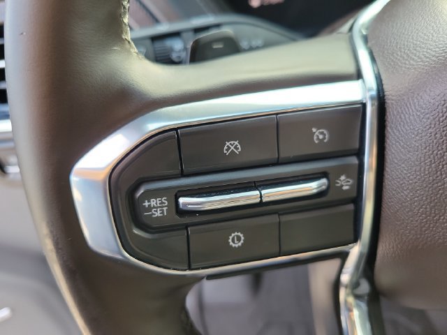Used 2025 GMC Yukon XL Elevation RWD image 30