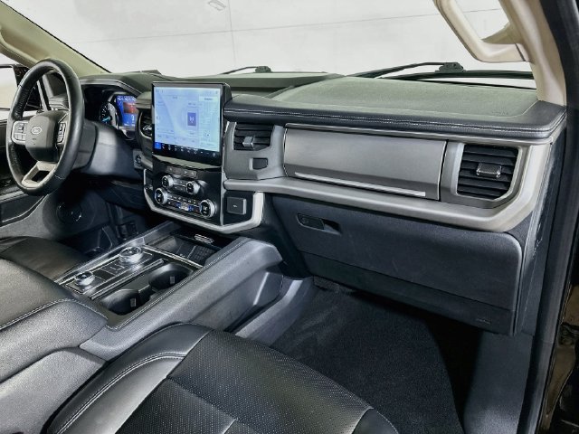 Certified 2024 Ford Expedition Max XLT AWD/4WD image 13