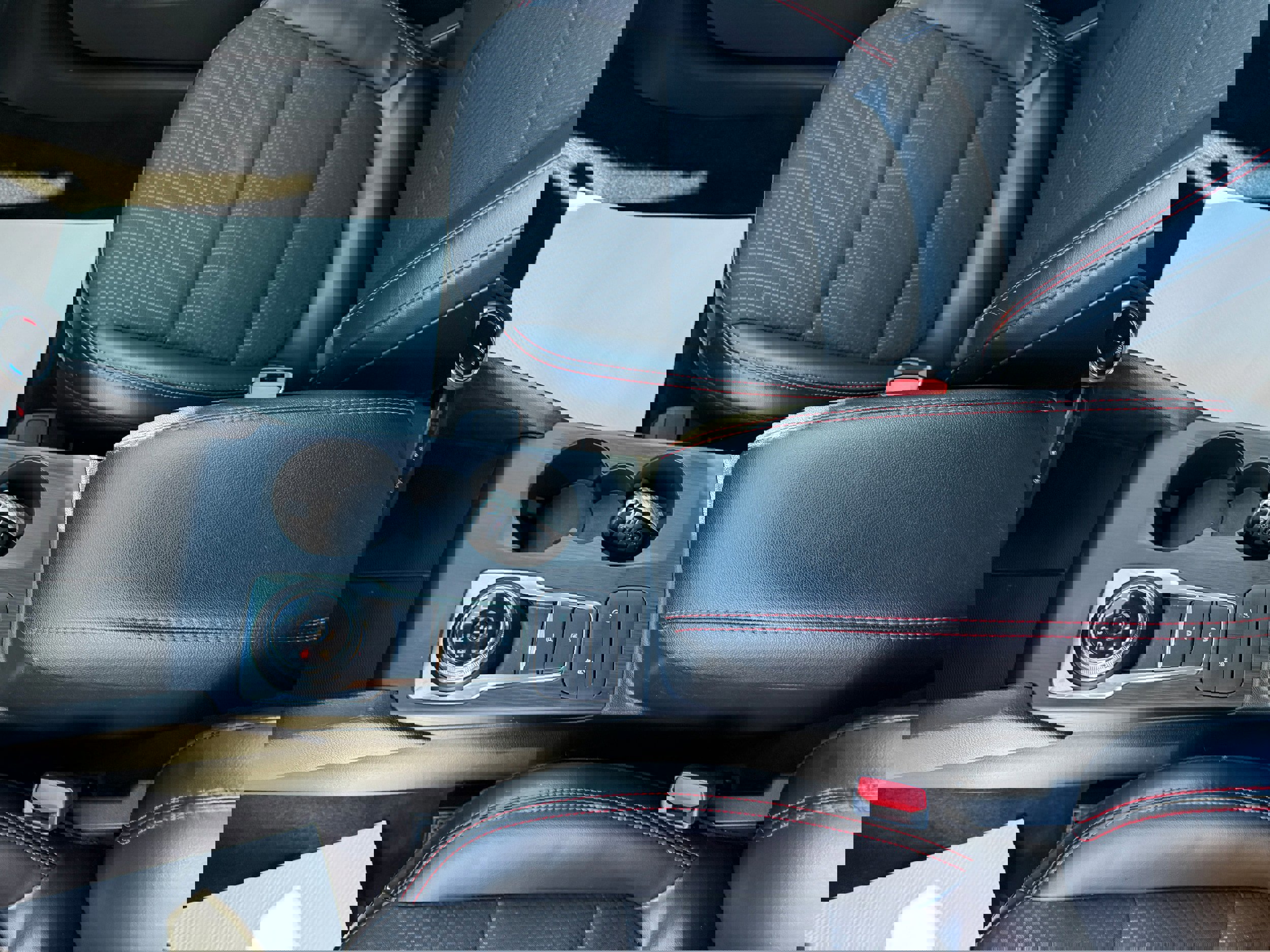 Certified 2023 Ford Escape ST-Line image 15