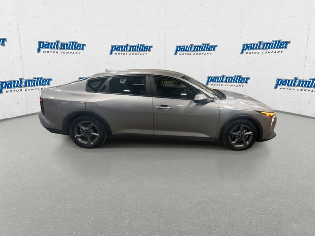 Used 2025 Kia K4 FWD image 12