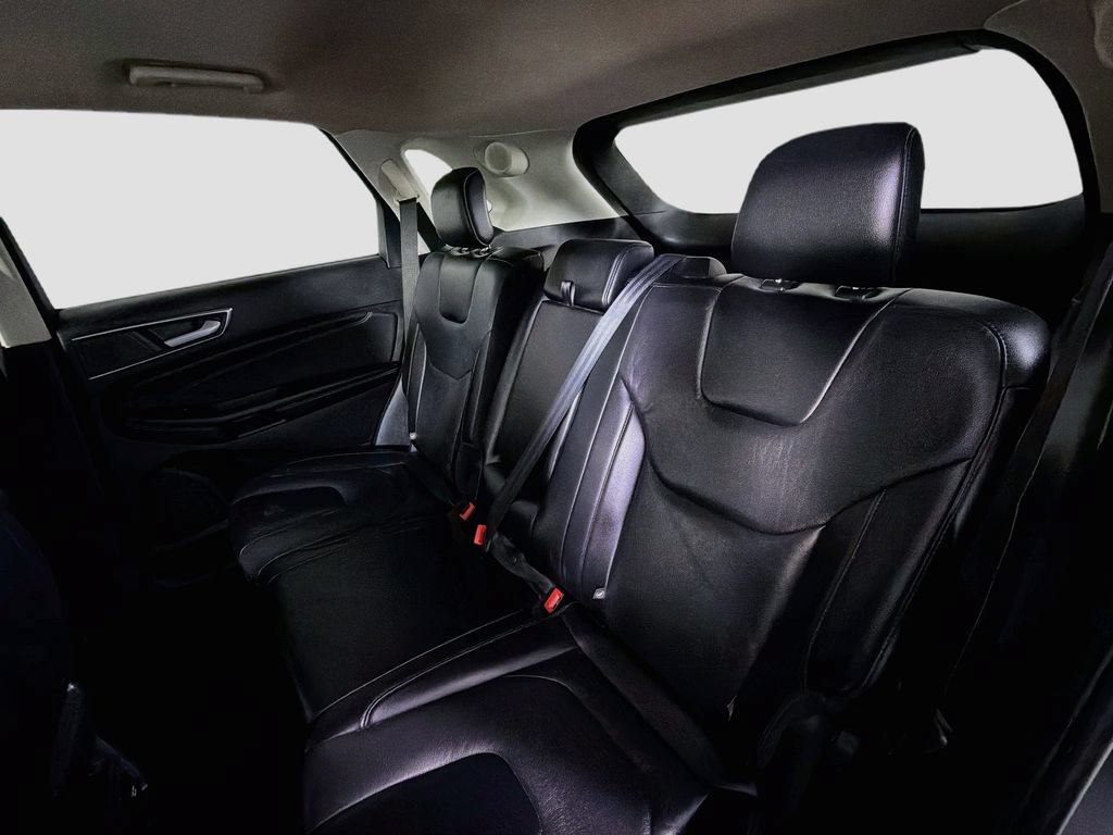 Certified 2022 Ford Edge Titanium AWD/4WD image 24