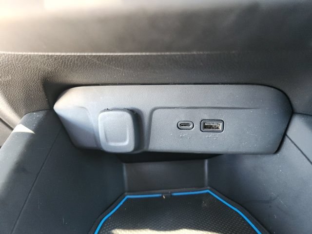 Used 2024 Chevrolet Trax LS w/ LS Convenience Package FWD image 29