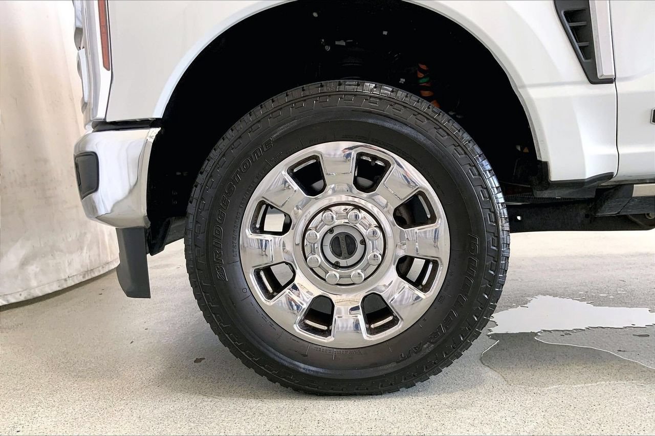 Certified 2026 Ford F350 Lariat AWD/4WD image 8